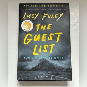 The Guest List by - Black Hardcover